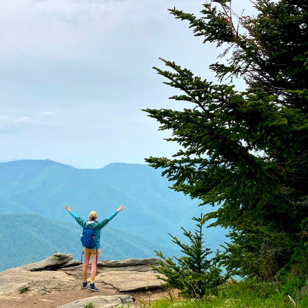 Meet your Posher, Lindy